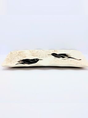Maxcera Black & White Raven Serving Platter  Scalloped Edge Farmhouse Tray – 17"